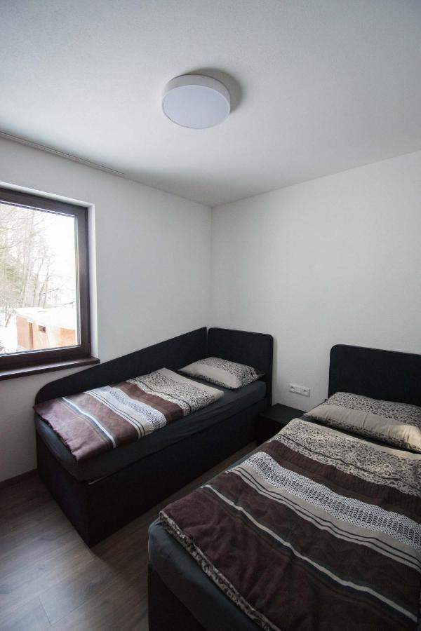 Apartman Lucnica Bystra Ngoại thất bức ảnh